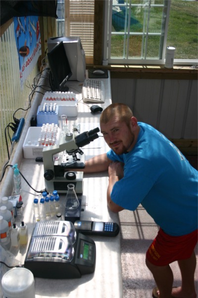 img_1495_Adam_Lab_small.jpg